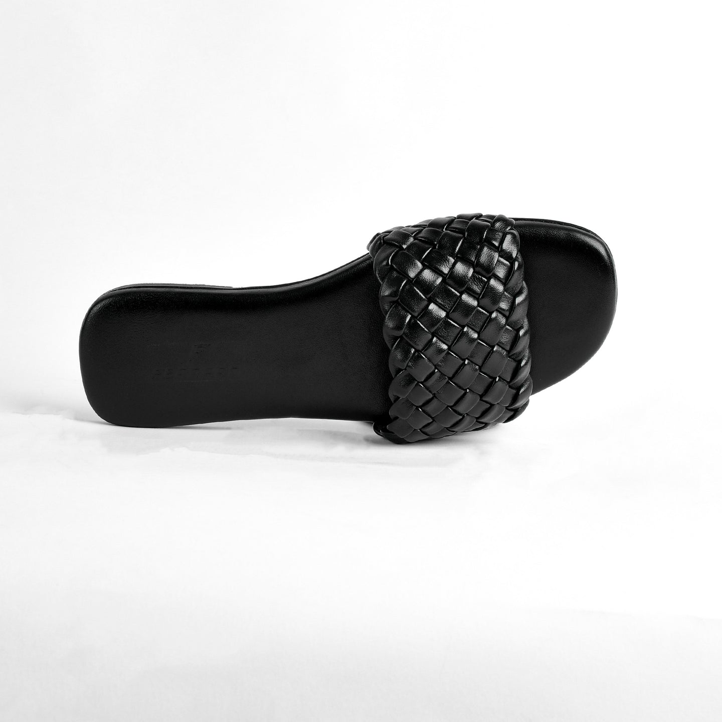 Aria Slipper