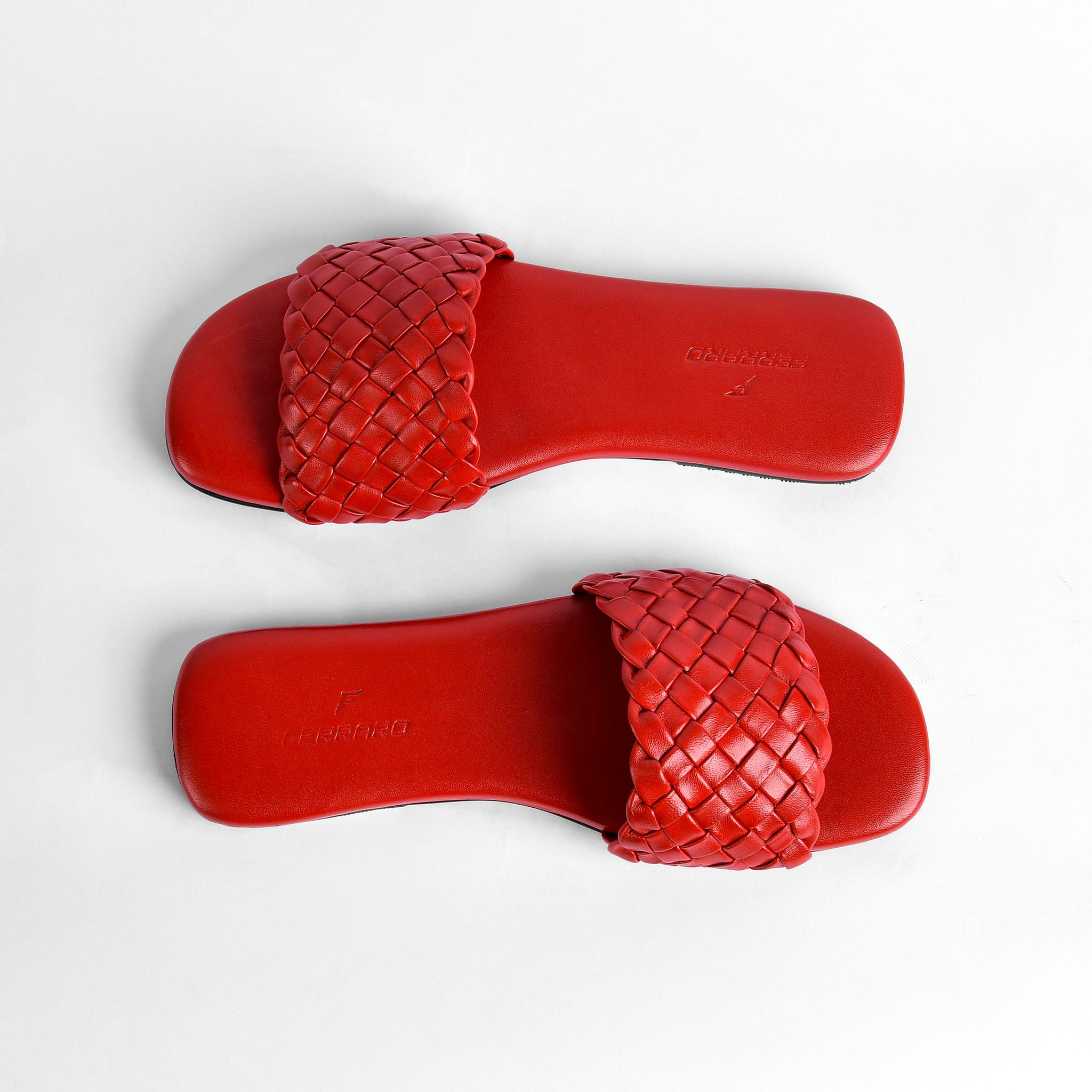 Aria Slipper